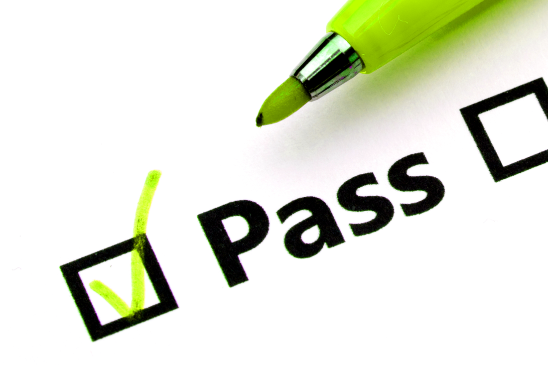 green check mark in pass box